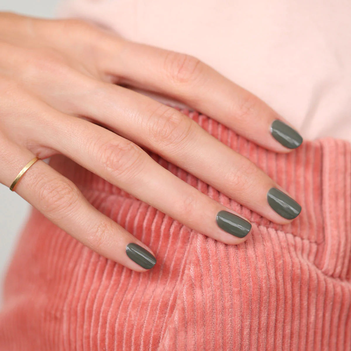 Manucurist Esmalte Green KHAKI